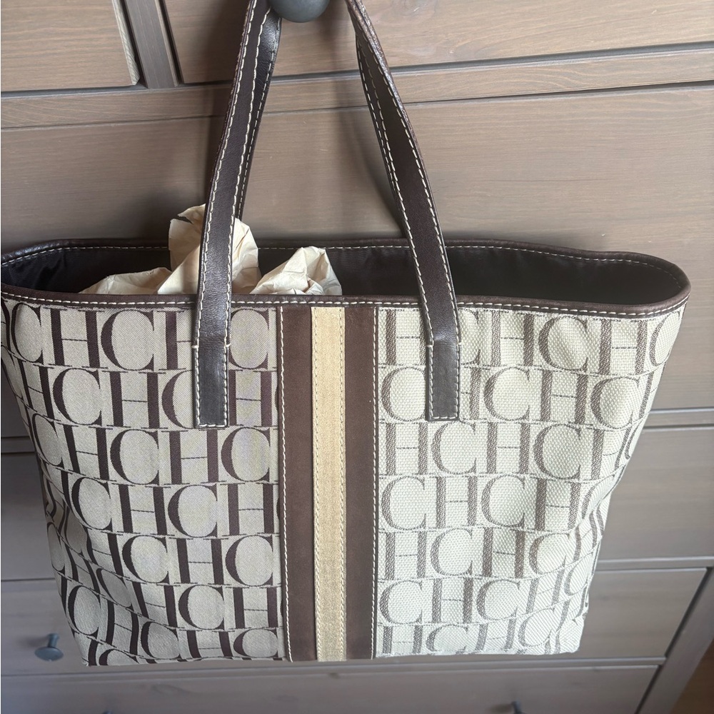 Carolina Herrera Large Logo Patterned Brown and Cream Tote Bag